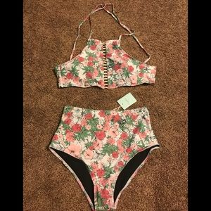 Cupshe two piece swimsuit, NWT, size large